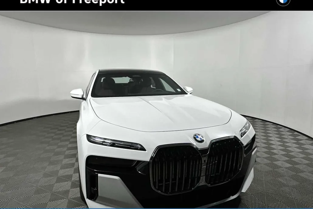 2026 Bmw 740i xDrive photo 1