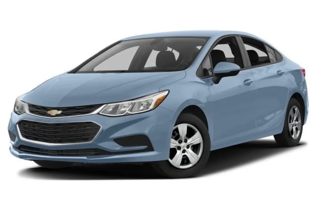2017 Chevrolet Cruze LS photo 1