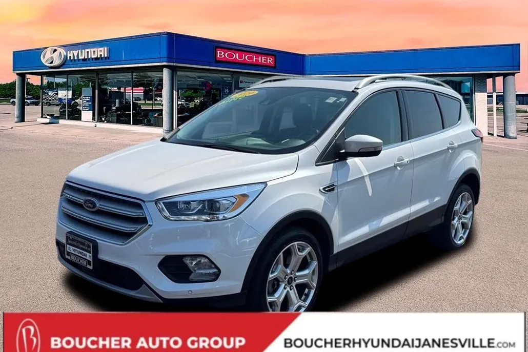 2019 Ford Escape Titanium photo 1