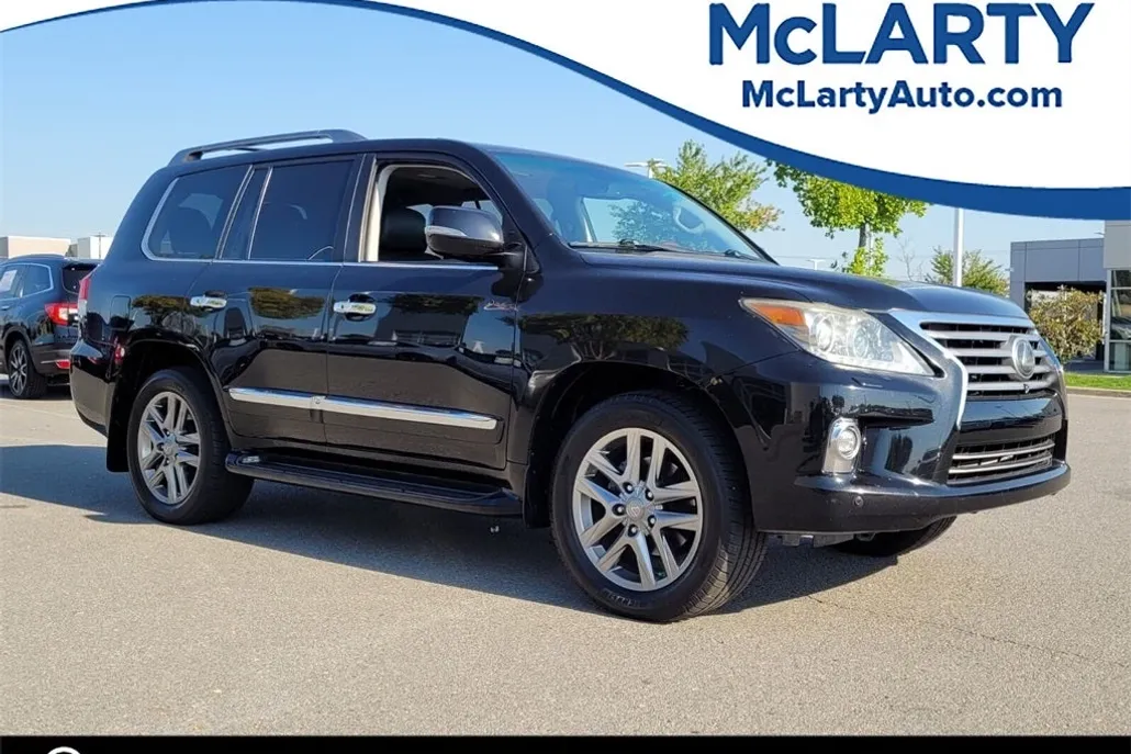 2015 Lexus LX 570 photo 1