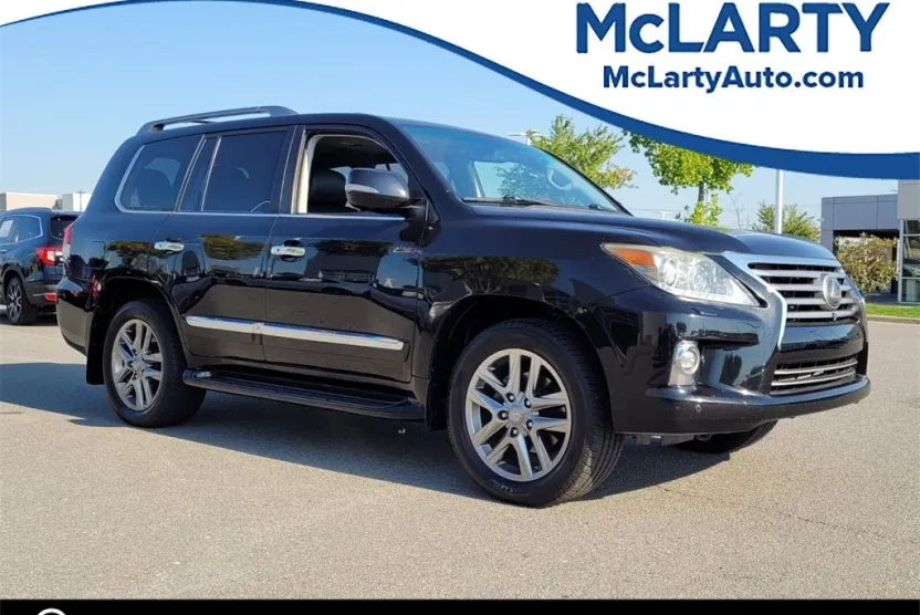 2015 Lexus LX 570 photo 1