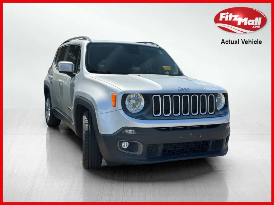 2015 Jeep Renegade Latitude photo 1