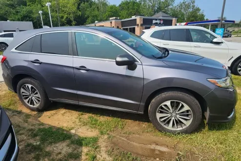 2018 Acura RDX Advance photo 3
