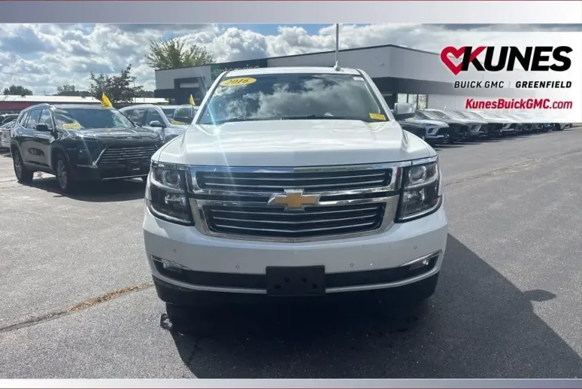 2016 Chevrolet Tahoe LTZ photo 1