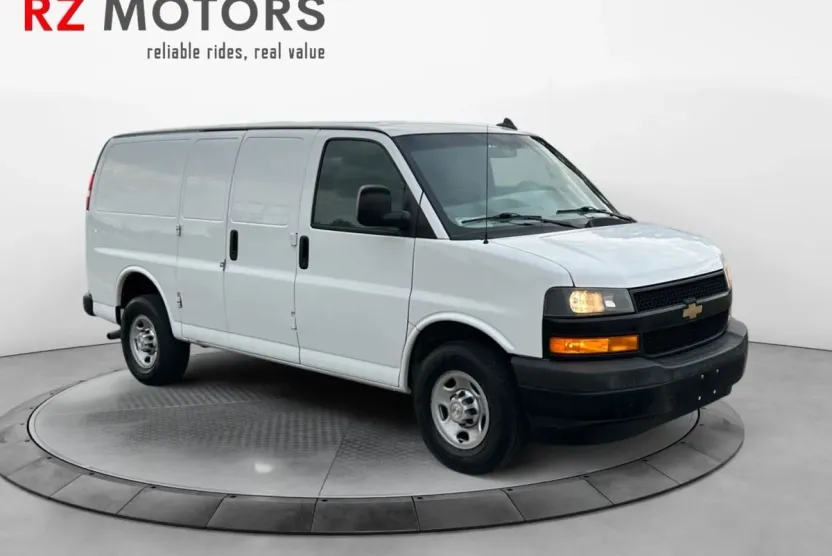 2020 Chevrolet Express 3500 Cargo Van photo 1