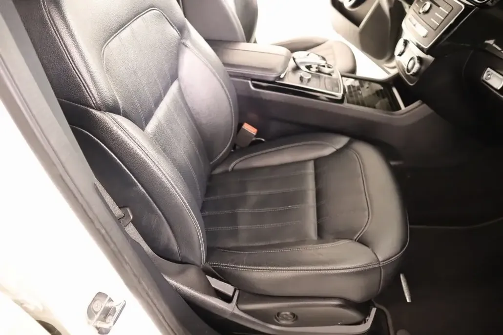 2019 Mercedes Benz GLS 450 4MATIC photo 1