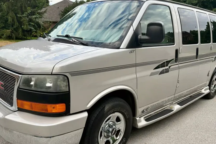 2007 Gmc Savana 1500 Cargo photo 1