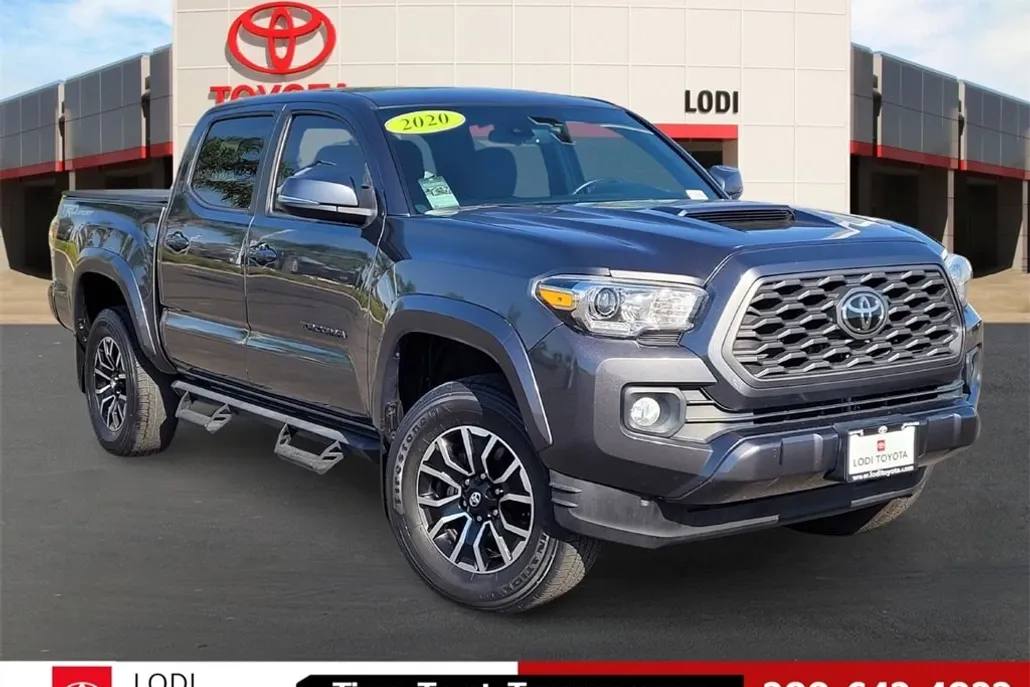 2020 Toyota Tacoma TRD Sport photo 1