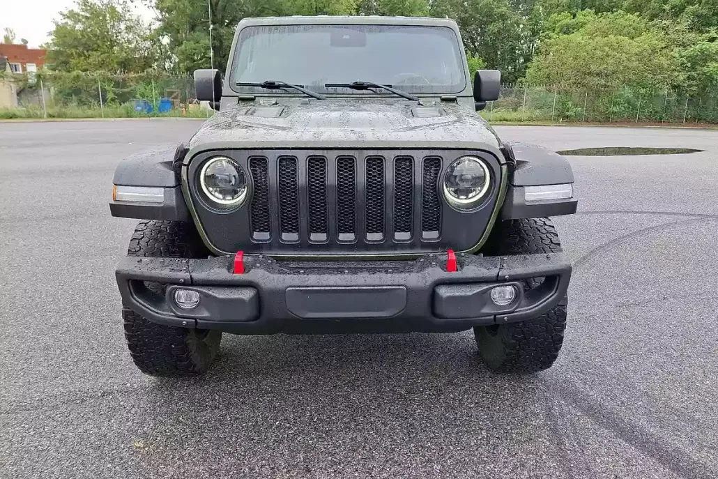 2023 Jeep Wrangler Rubicon photo 1