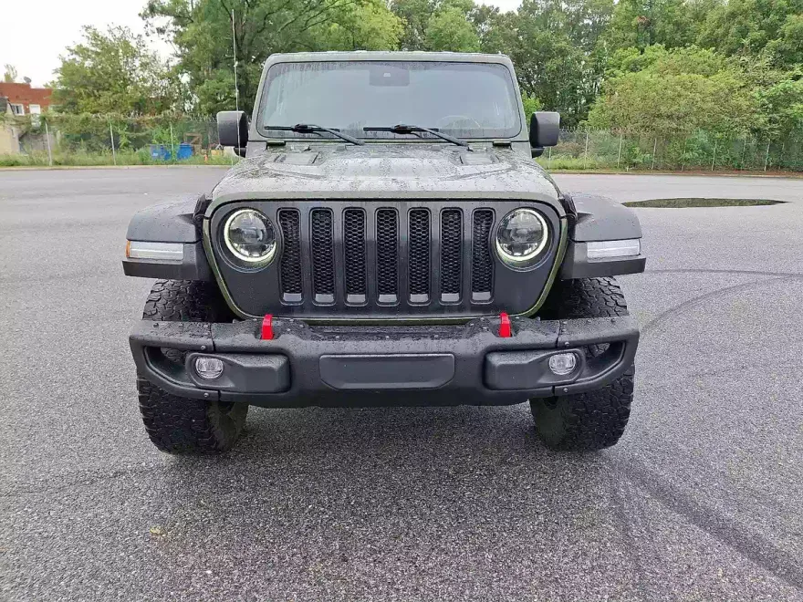 2023 Jeep Wrangler Rubicon photo 1