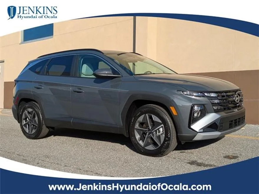 2025 Hyundai Tucson SEL photo 1