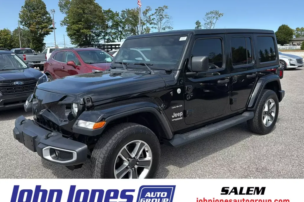 2020 Jeep Wrangler Unlimited Sahara photo 1