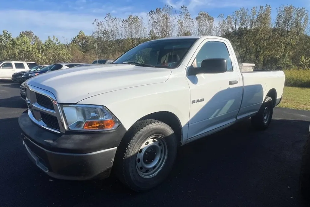 2010 Dodge Ram ST photo 1