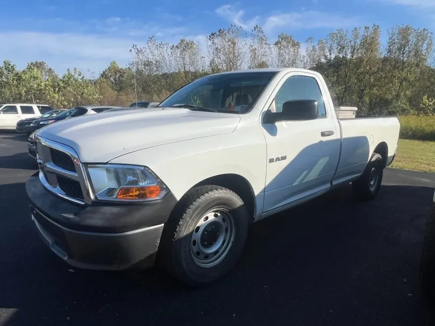 2010 Dodge Ram ST photo 1
