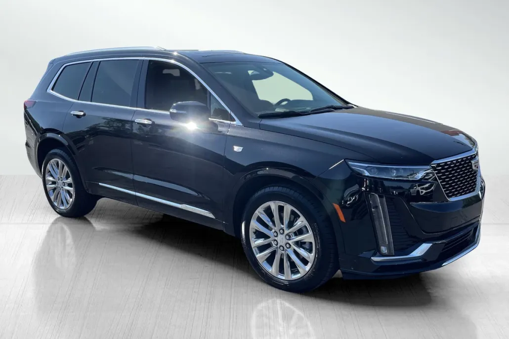 2024 Cadillac XT6 Premium Luxury photo 1