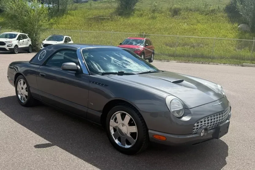 2003 Ford Thunderbird Base photo 1
