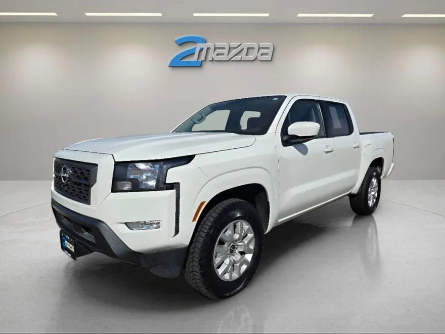2024 Nissan Frontier SV photo 1
