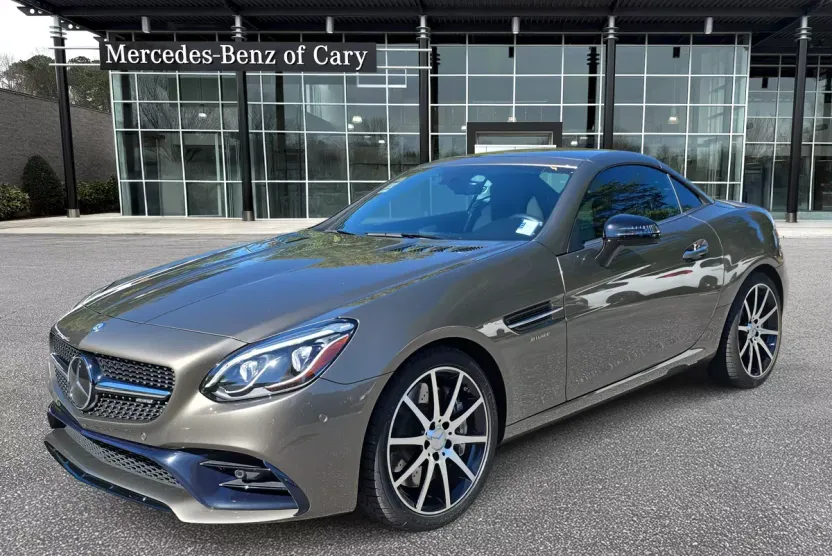 2017 Mercedes Benz SLC AMG 43 photo 1