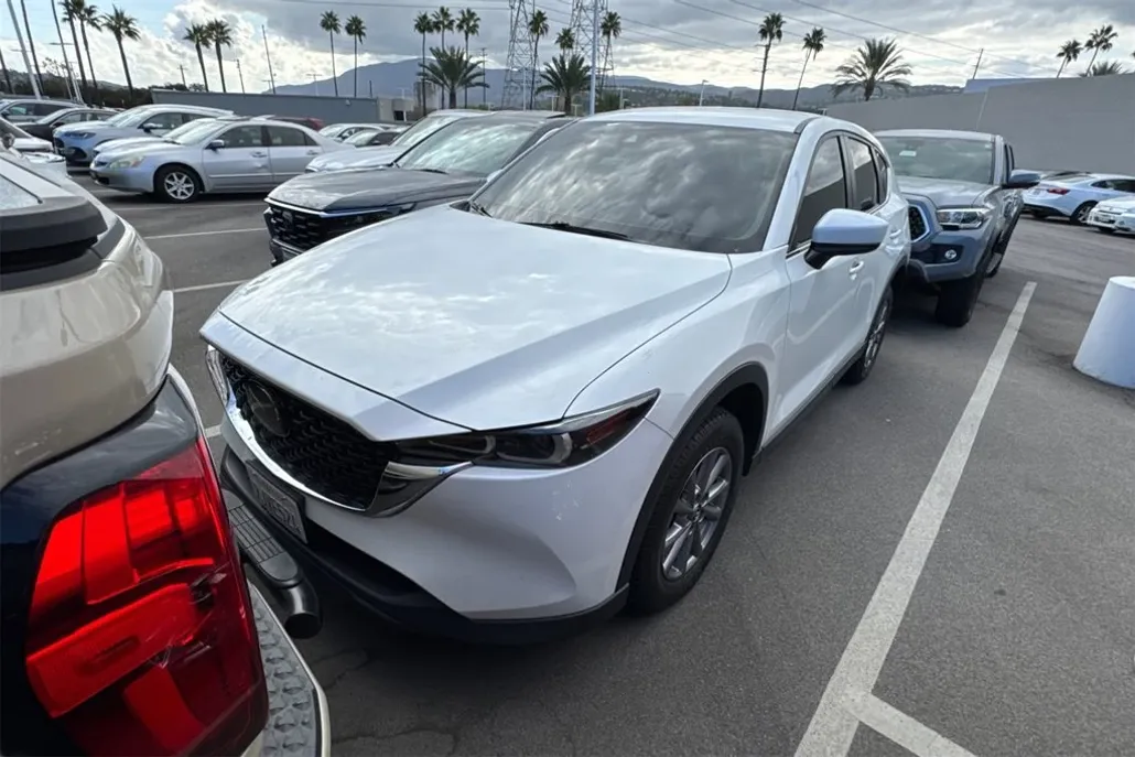 2023 Mazda CX-5 2.5 Select photo 1