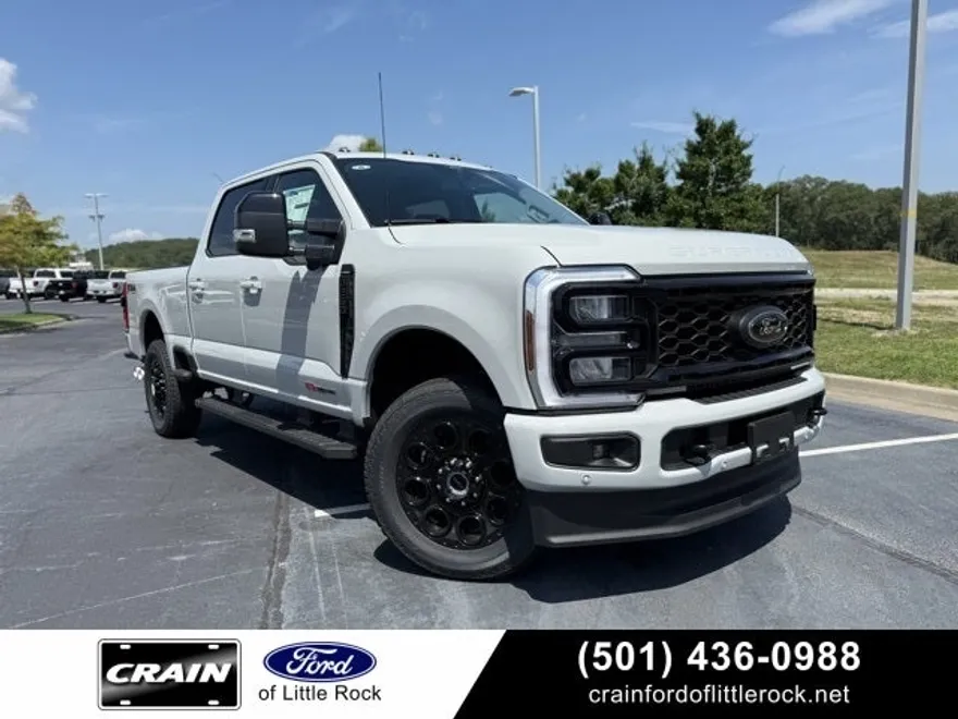 2025 Ford F-250 photo 1
