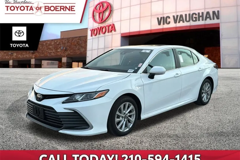 2024 Toyota Camry LE photo 1