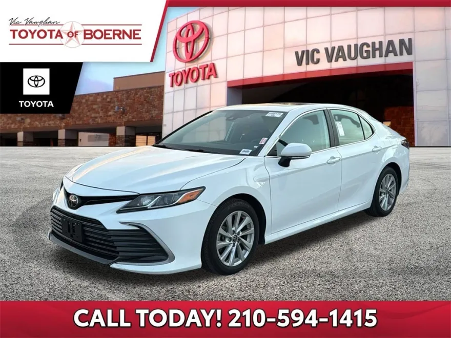 2024 Toyota Camry LE photo 1