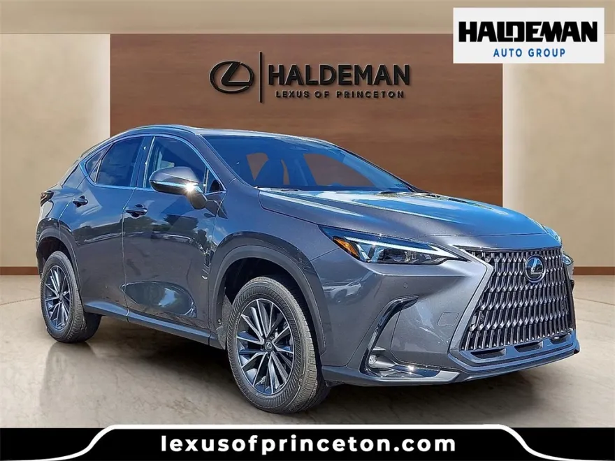 2026 Lexus NX 350 Premium photo 1