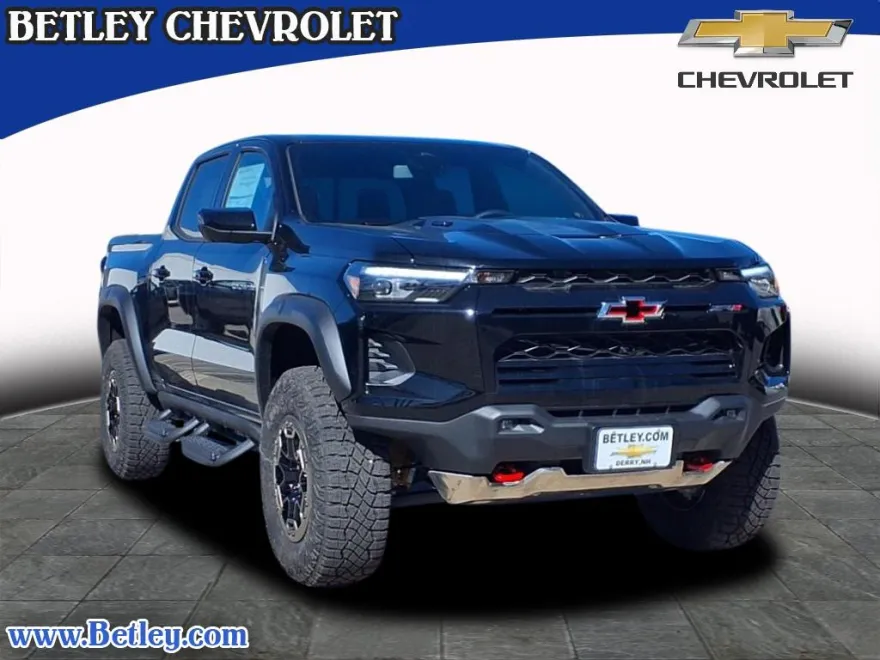 2025 Chevrolet Colorado ZR2 photo 1