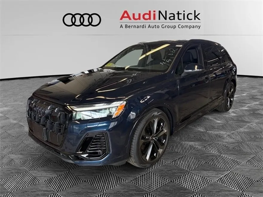 2025 Audi Q7 55 Premium Plus photo 1