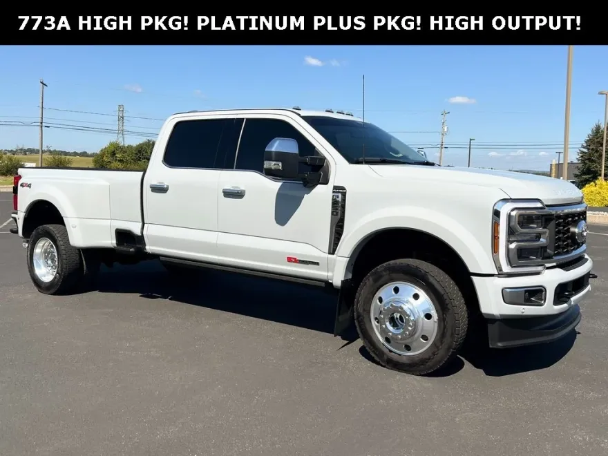 2025 Ford F-450 photo 1
