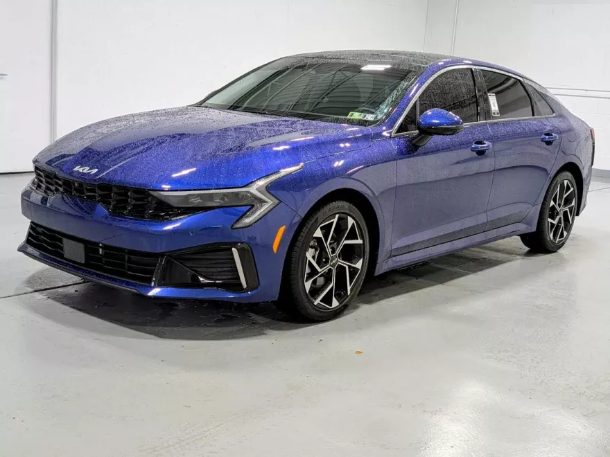 2025 Kia K5 EX photo 1