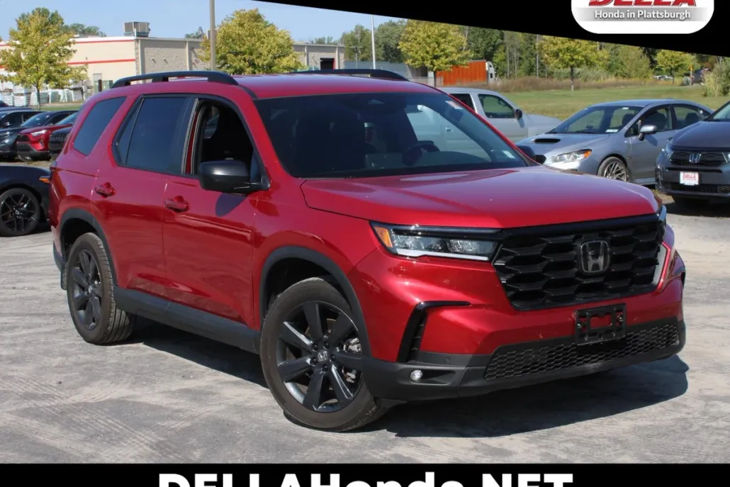 2025 Honda Pilot Sport photo 1