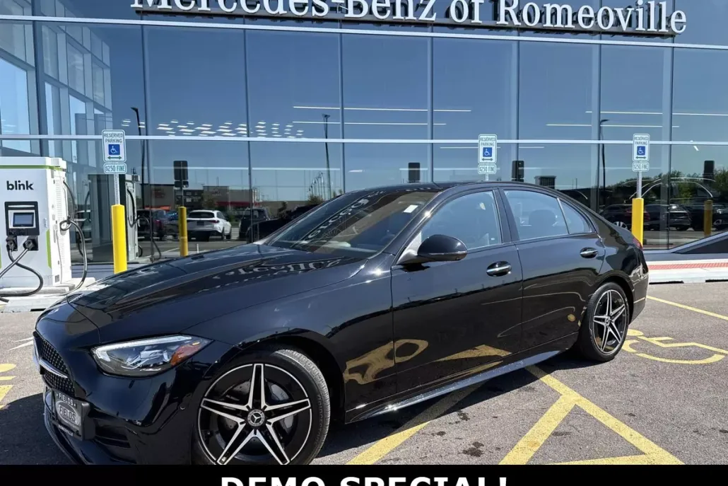 2024 Mercedes Benz C 300 4MATIC Sedan photo 1