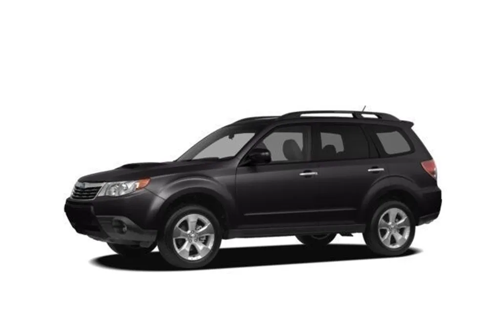 2010 Subaru Forester 2.5X Limited photo 1