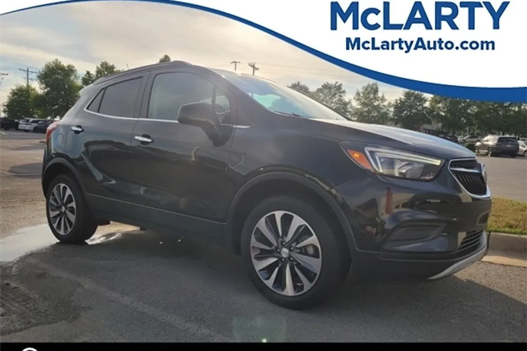 2022 Buick Encore Preferred photo 1