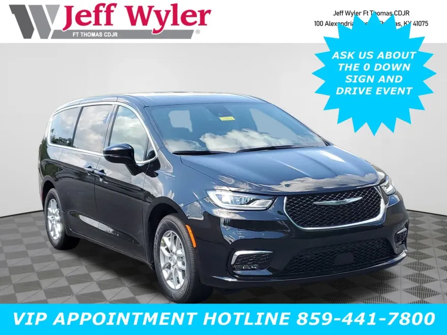 2026 Chrysler Pacifica photo 1