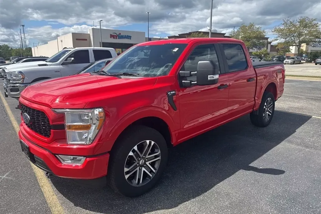 2021 Ford F-150 XL photo 1