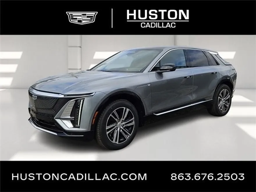 2025 Cadillac Lyriq Luxury photo 1