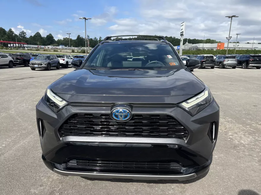 2024 Toyota RAV4 Hybrid XSE photo 1