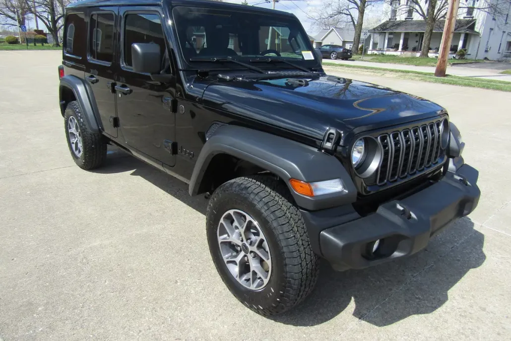 2025 Jeep Wrangler Sport S photo 1