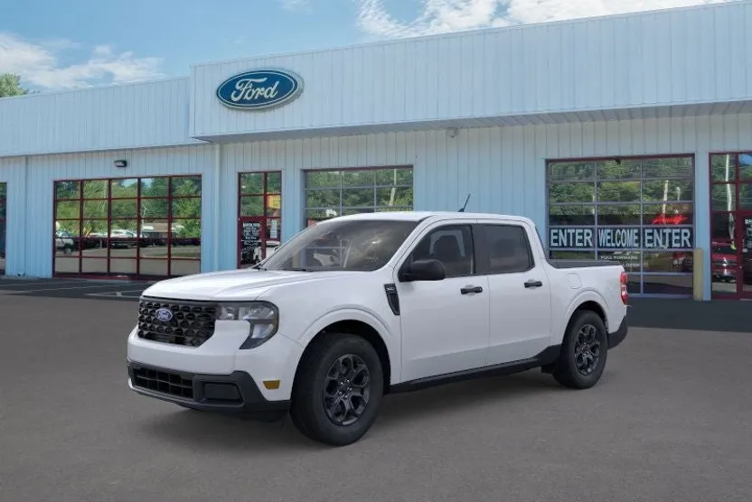 2025 Ford Maverick XLT photo 1