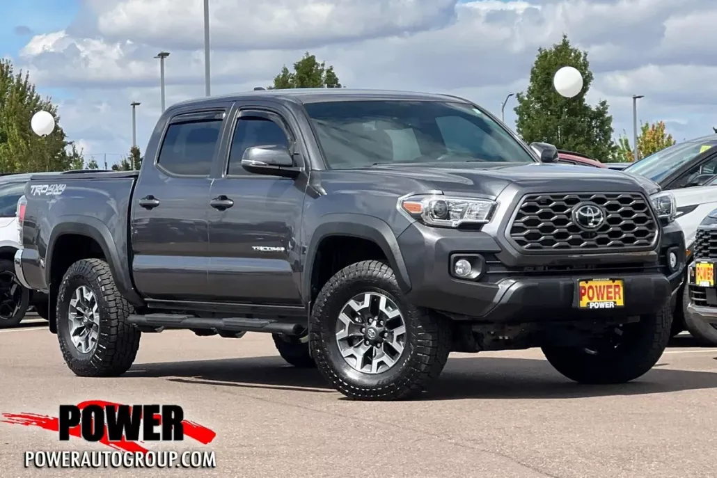 2023 Toyota Tacoma SR V6 photo 1