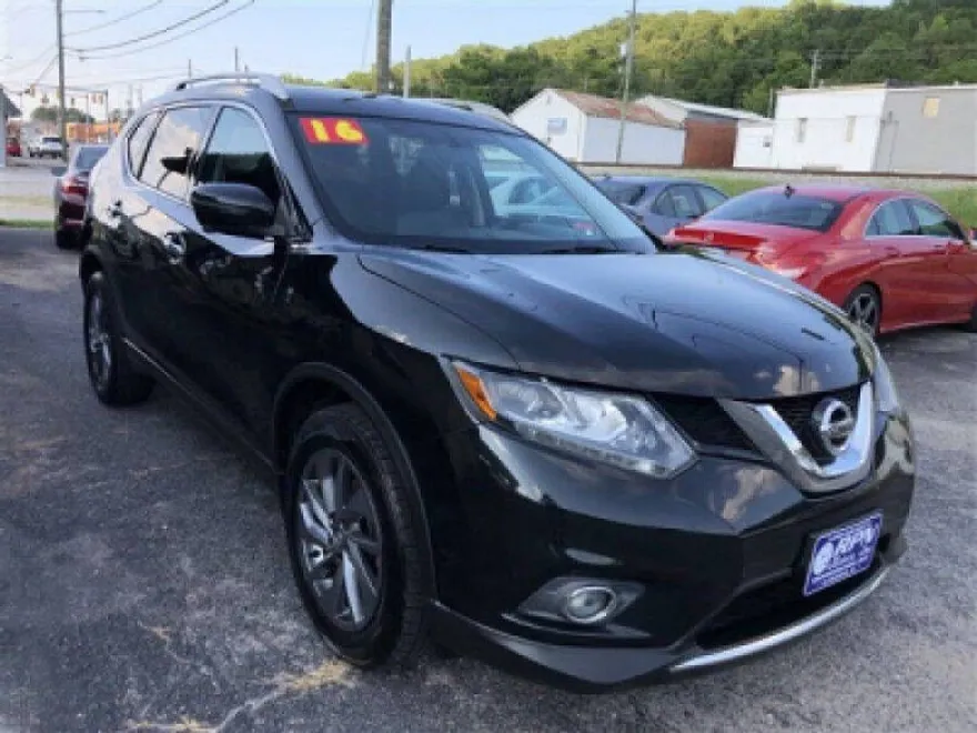 2016 Nissan Rogue photo 1