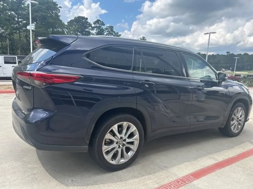 2020 Toyota Highlander Hybrid Limited photo 1