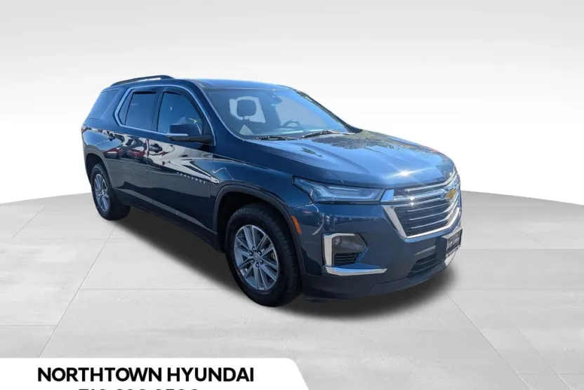 2023 Chevrolet Traverse photo 1