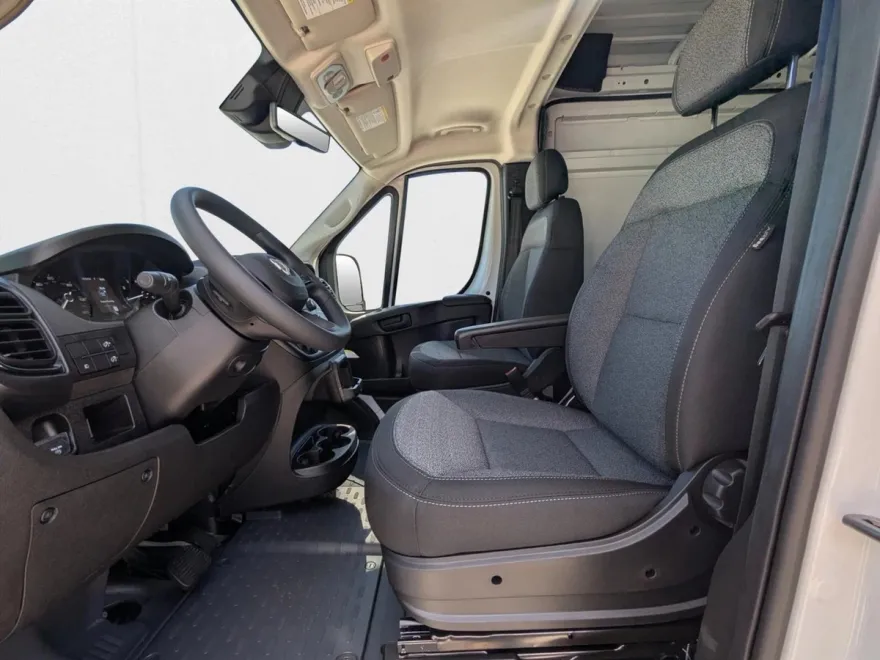 2025 Ram ProMaster 2500 photo 1