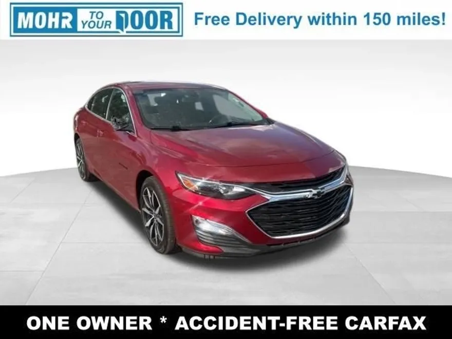 2022 Chevrolet Malibu RS photo 1