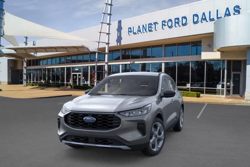 2025 Ford Escape ST-Line photo 1