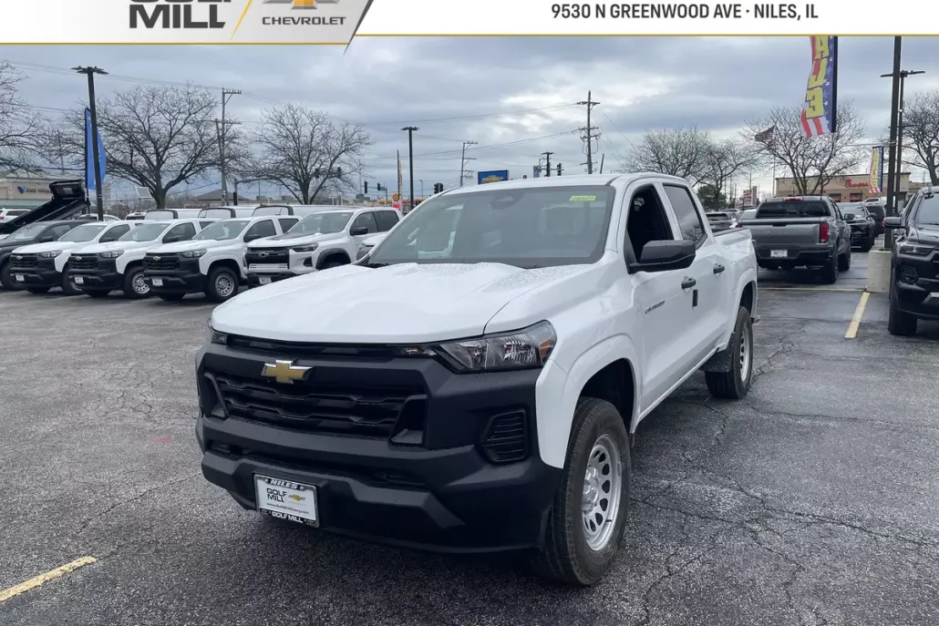 2025 Chevrolet Colorado LT photo 1
