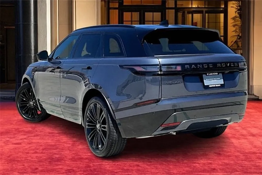 2026 Land Rover Range Rover Velar P250 Dynamic SE photo 1